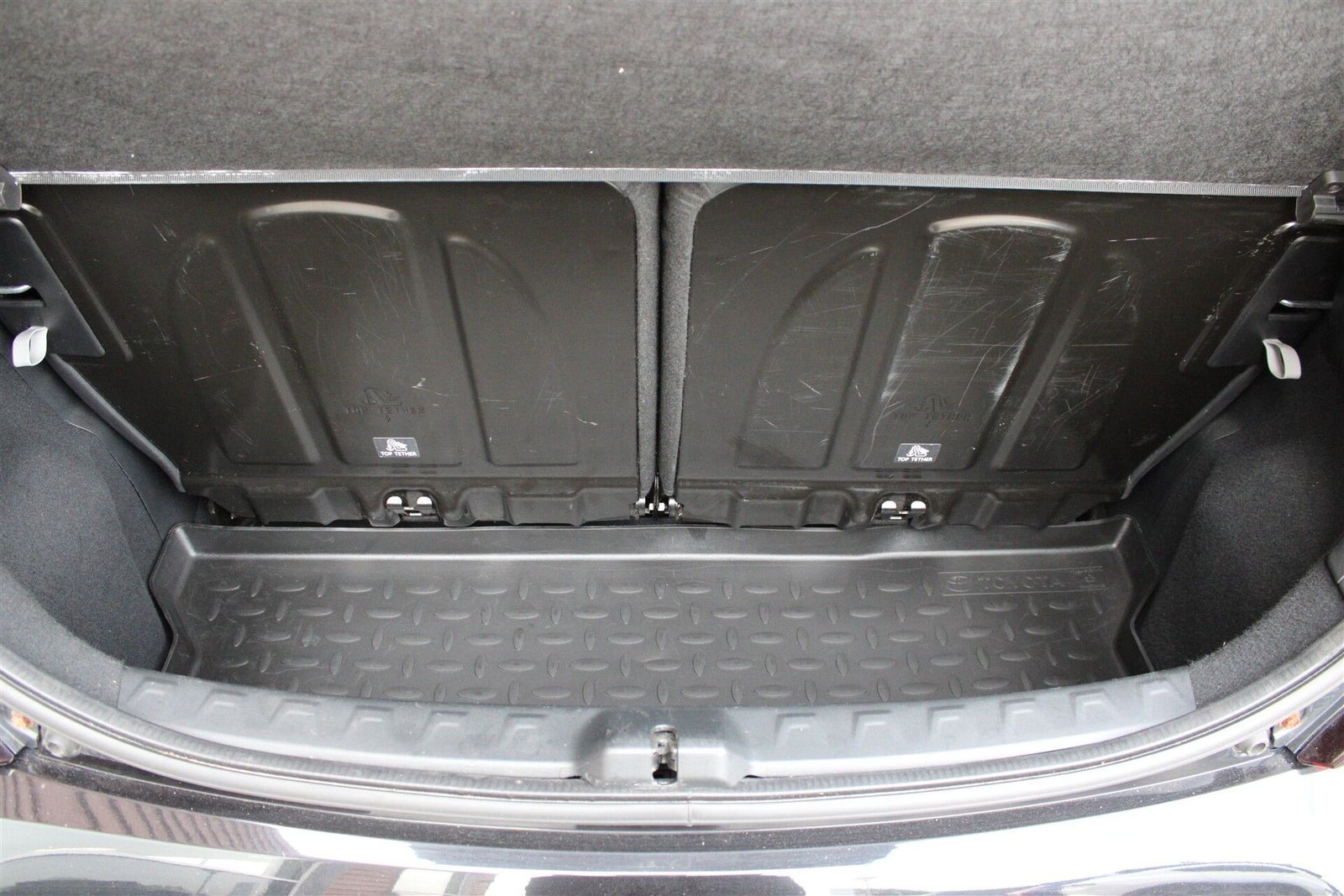 Sort Toyota Aygo fra 2021