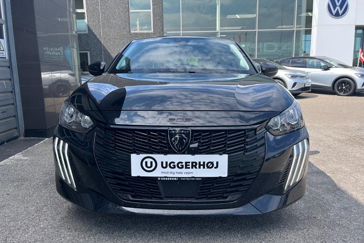 Sort Peugeot 208 fra 2024