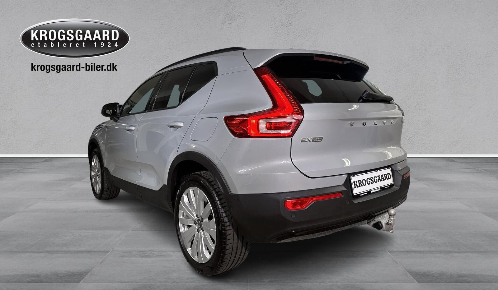 Grå Volvo EX40 fra 2025