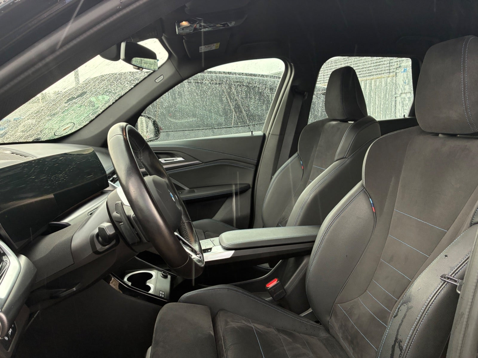 Sort BMW iX1 fra 2023