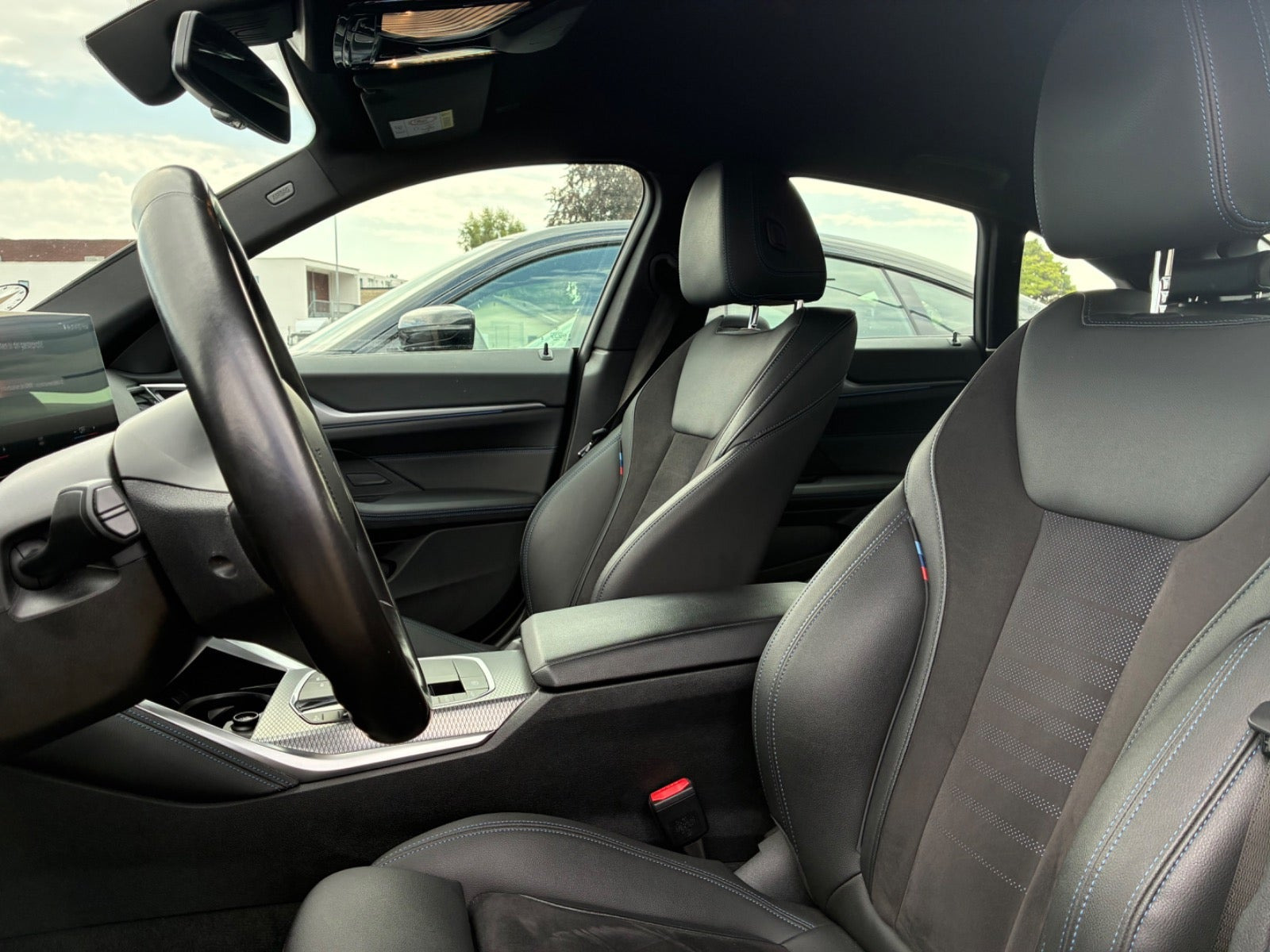Sort BMW i4 fra 2023