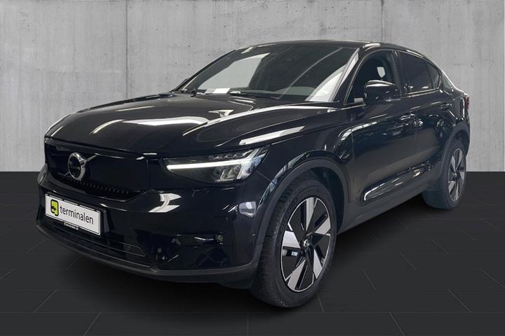 Sort Volvo C40 fra 2023 set udefra