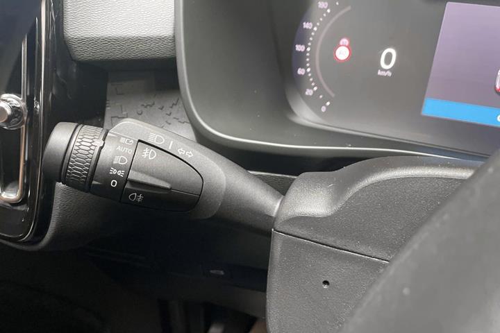 Sort Volvo C40 fra 2023