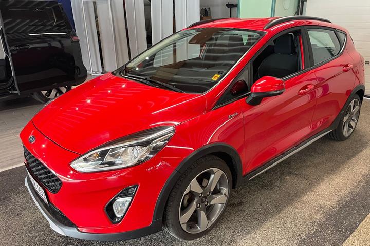 Rød Ford Fiesta fra 2018 set udefra