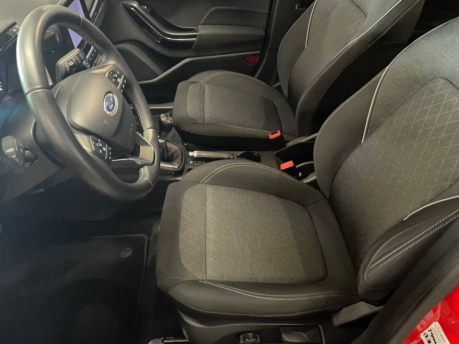 Rød Ford Fiesta fra 2018