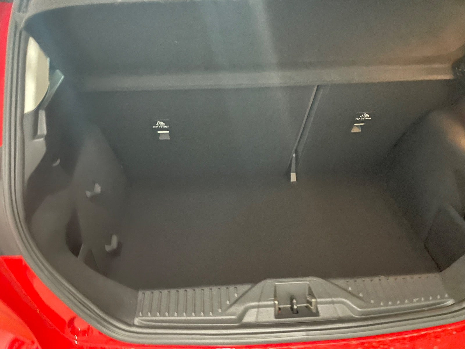 Rød Ford Fiesta fra 2018