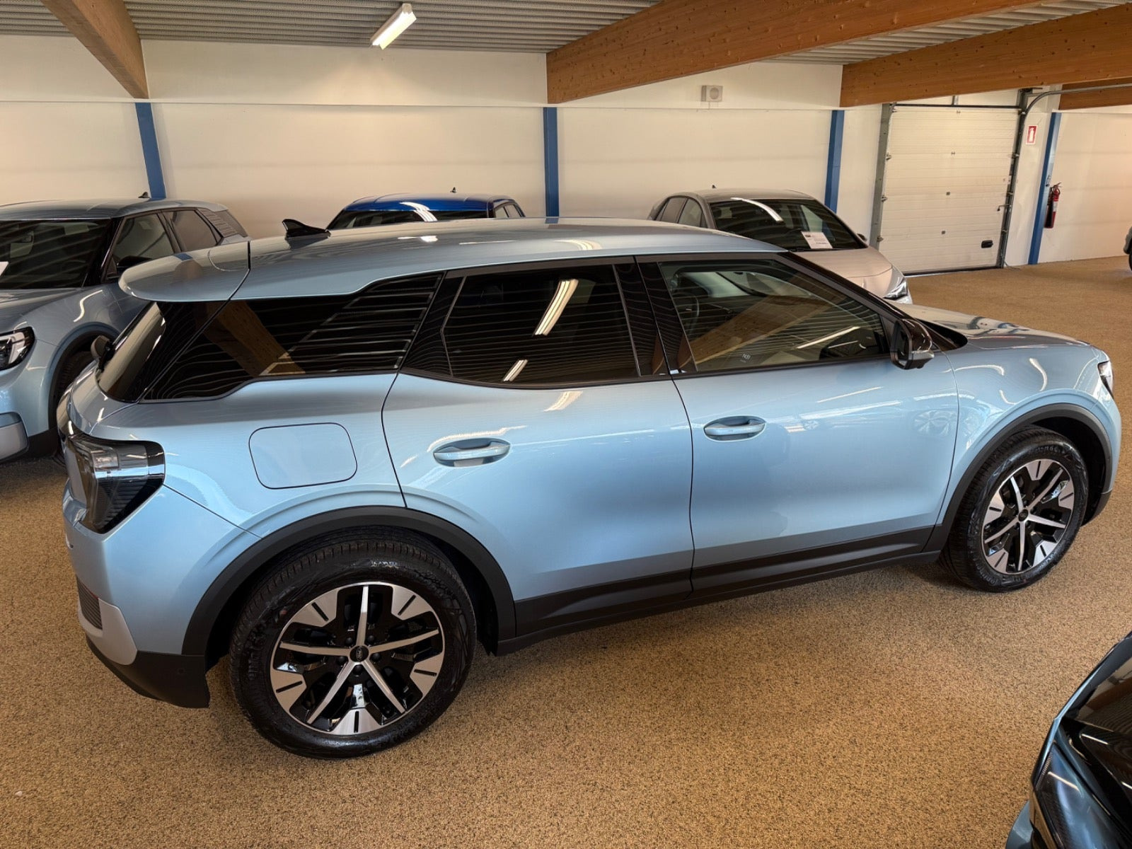 Blå Ford Explorer fra 2025