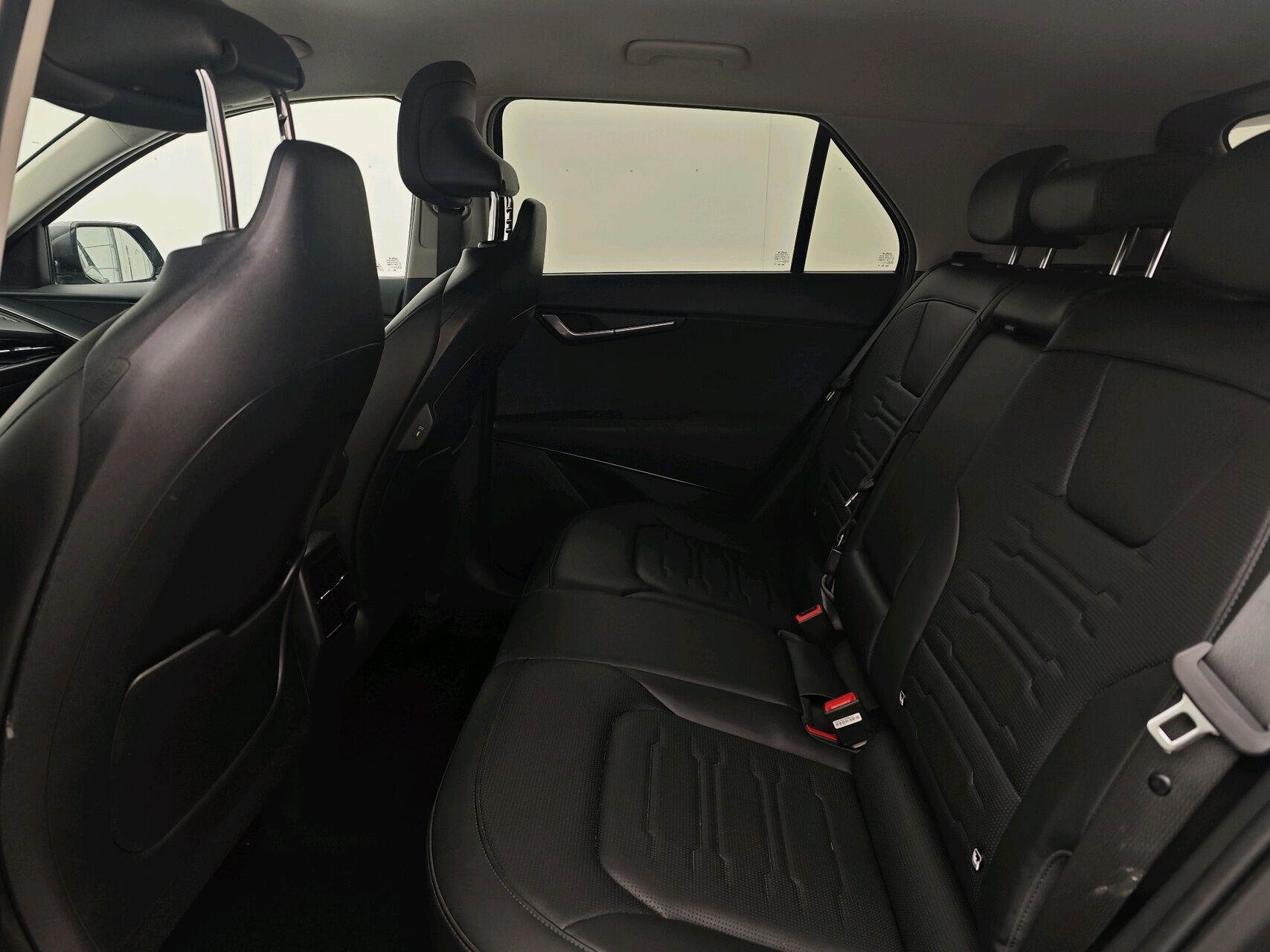 Grå Kia e-Niro fra 2024