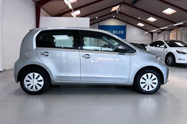 Grå VW up fra 2021