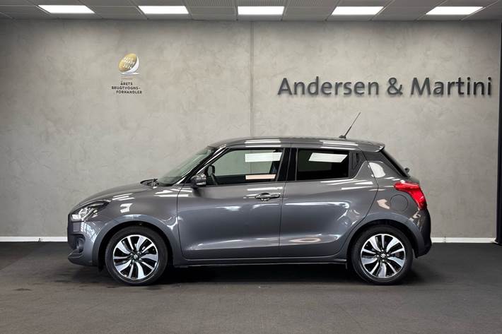Grå Suzuki Swift fra 2019