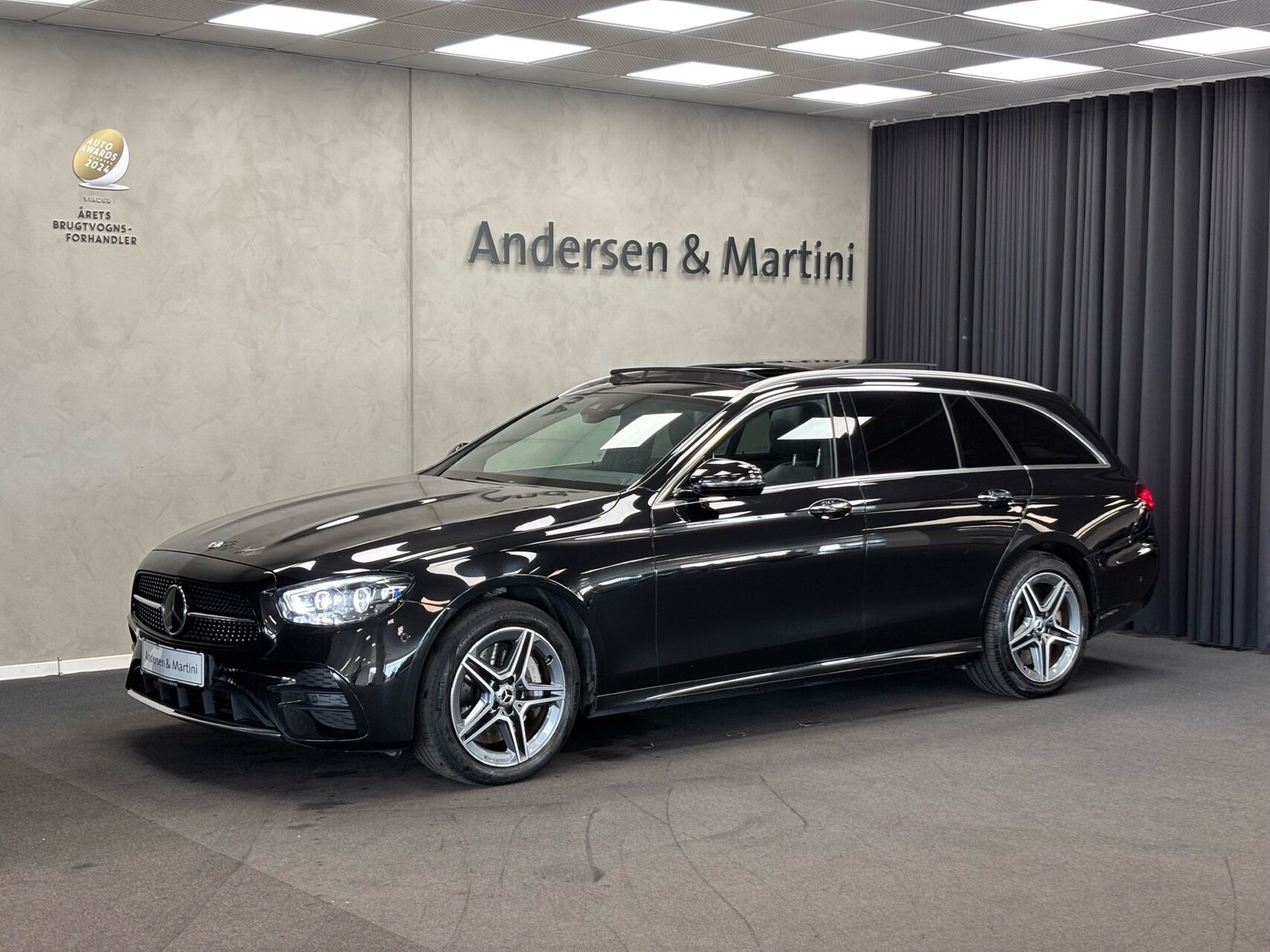 Mercedes E300 de 2,0 T Plugin-hybrid Avantgarde 9G-Tronic 306HK Stc Aut.