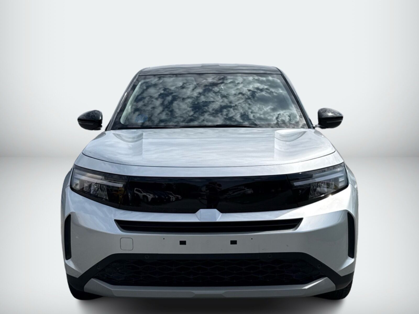 Sølv Opel Frontera fra 2025