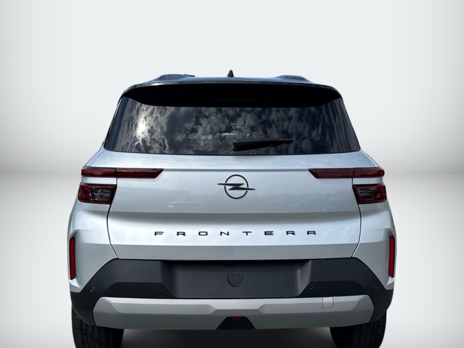 Sølv Opel Frontera fra 2025