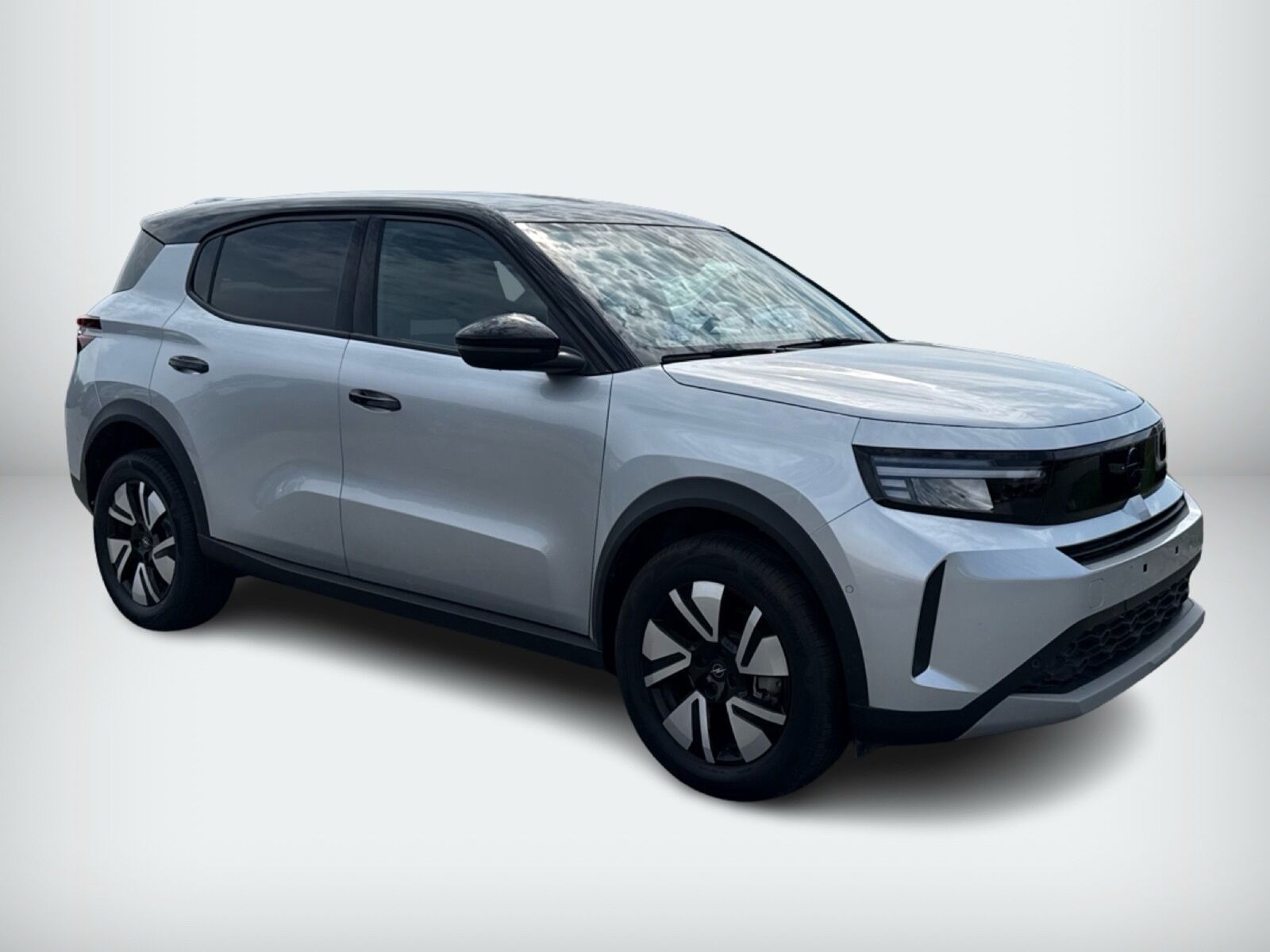 Sølv Opel Frontera fra 2025