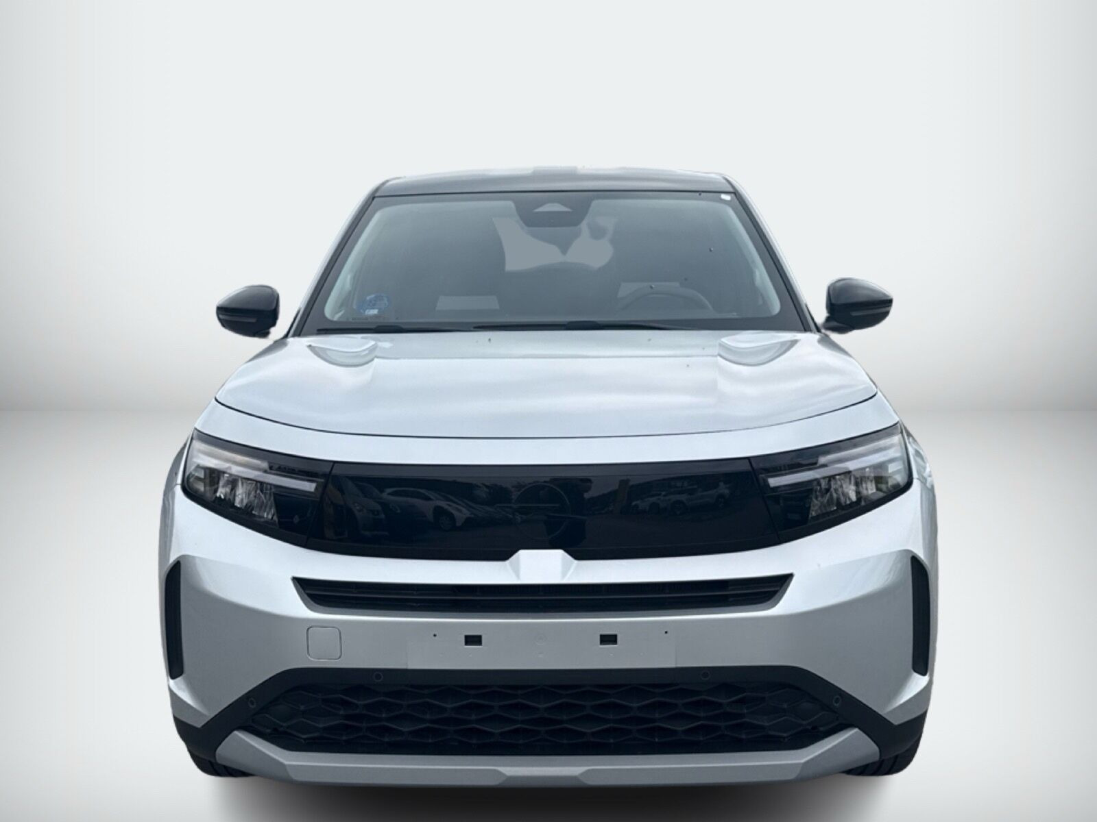 Sølv Opel Frontera fra 2025