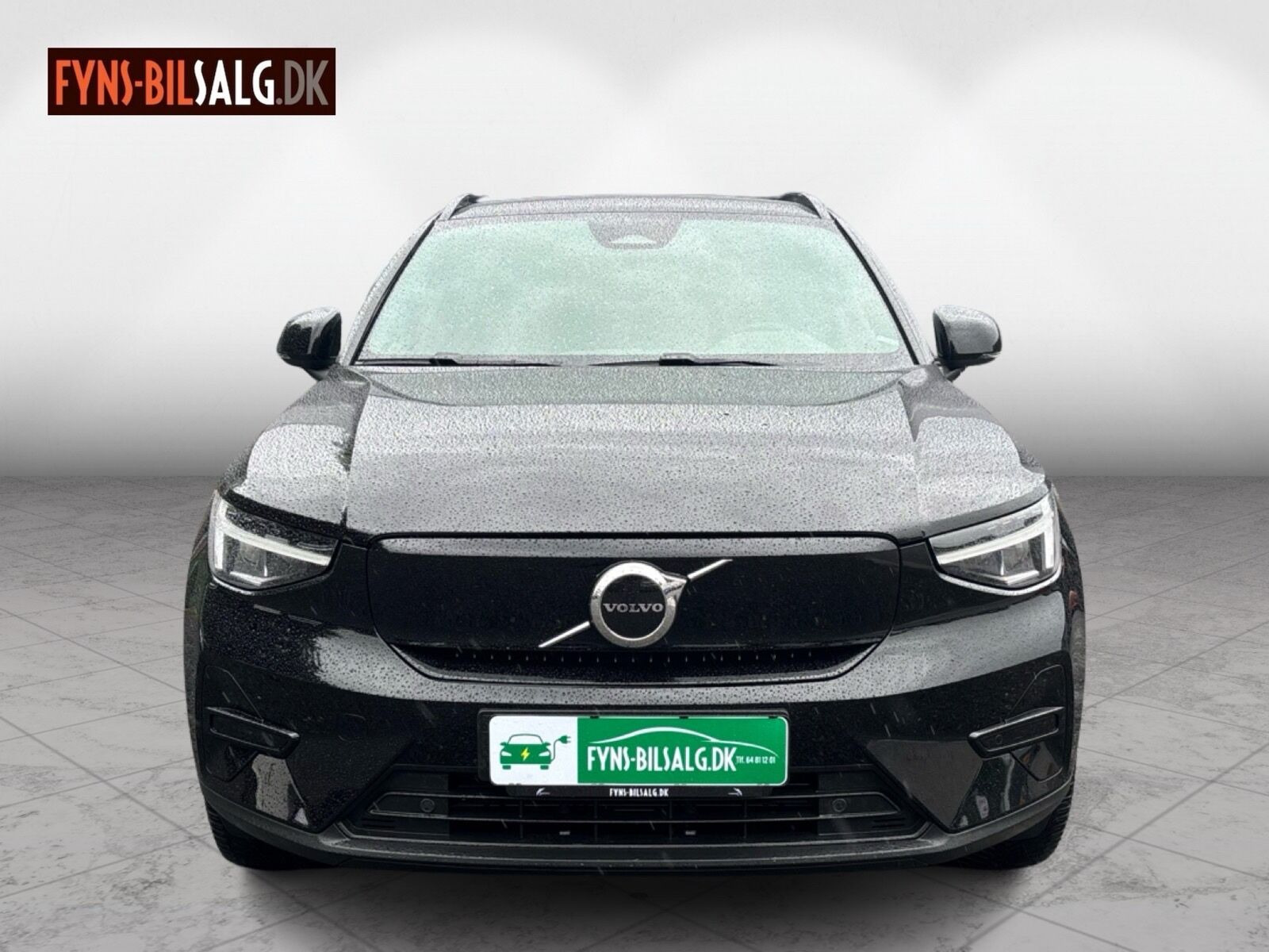 Sort Volvo XC40 fra 2023