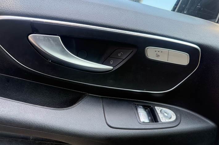 undefined Mercedes Vito fra 2019