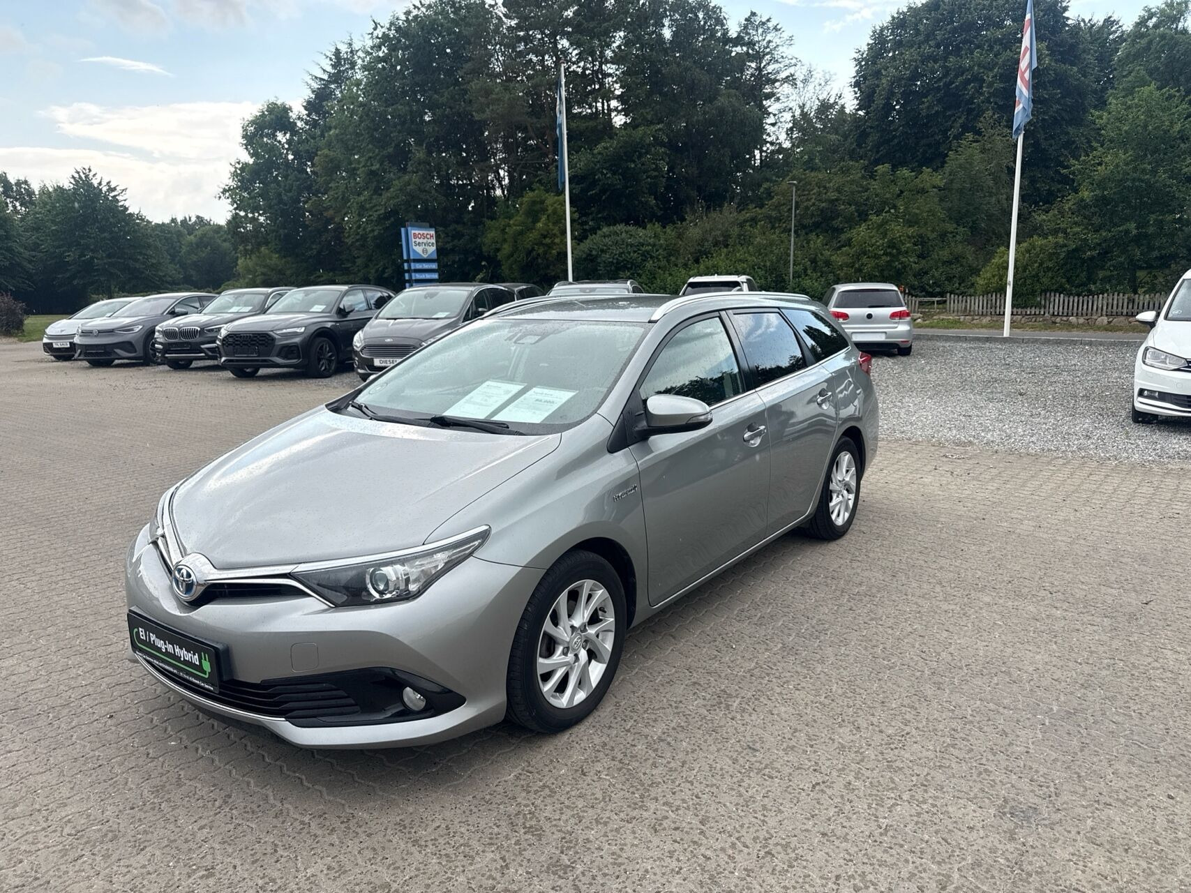 Toyota Auris 1,8 Touring Sports Hybrid H2 Comfort 136HK Stc Aut.