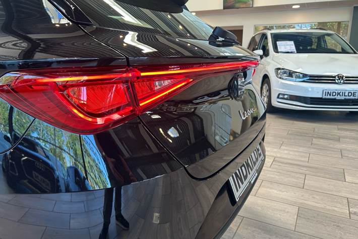 Sort Seat Leon fra 2022