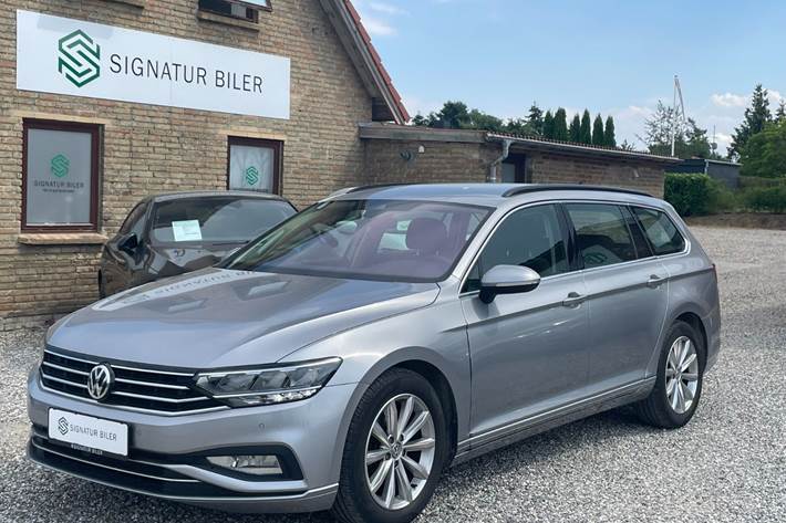 Sølv VW Passat fra 2020