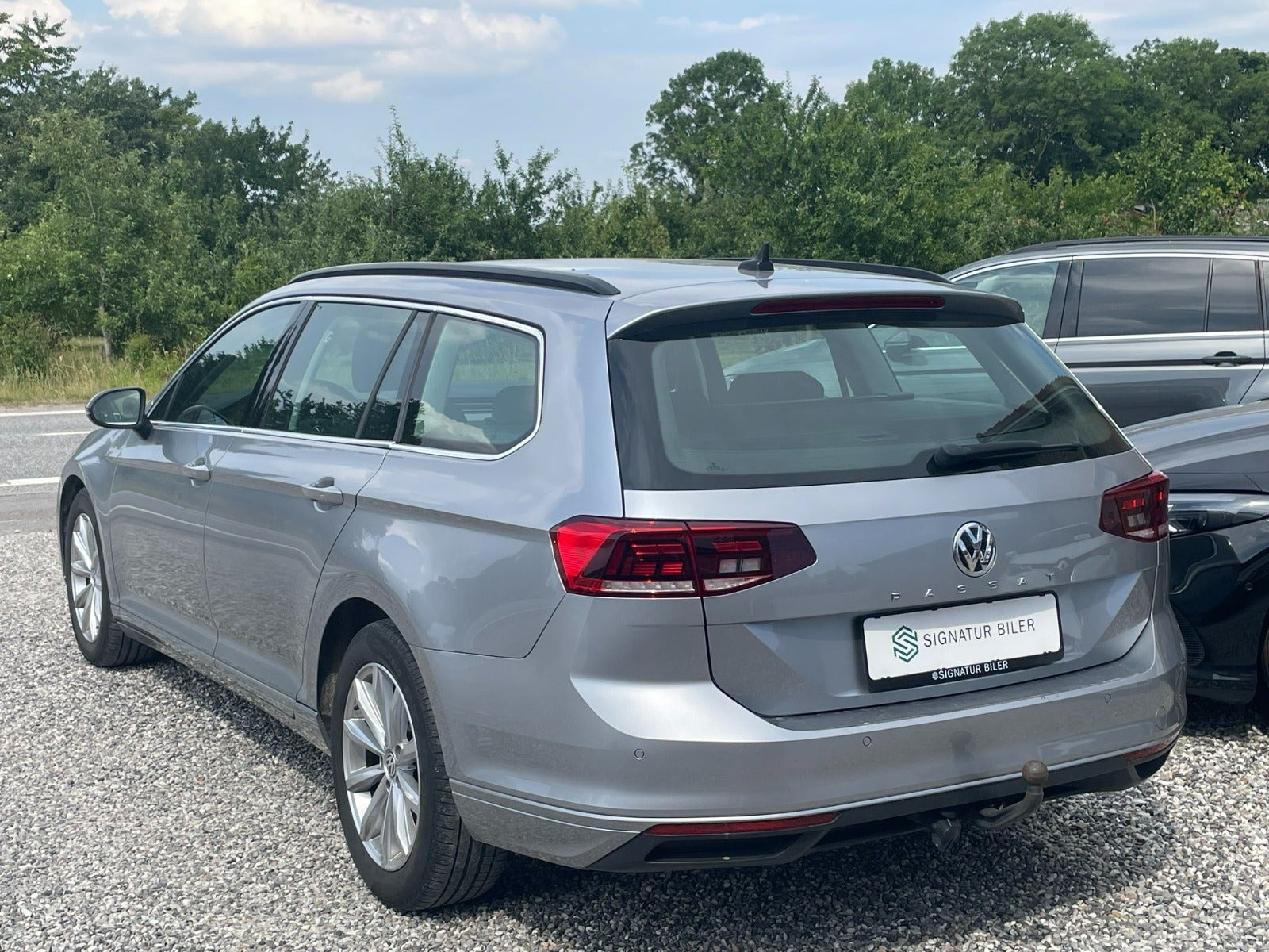 Sølv VW Passat fra 2020