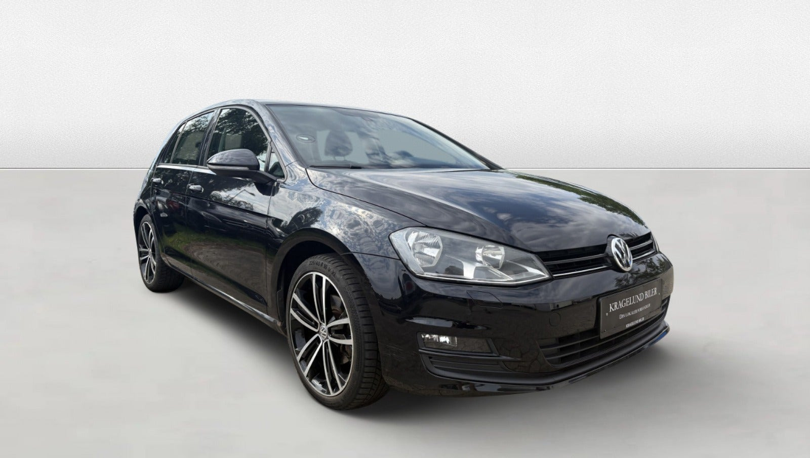 Grøn VW Golf VII fra 2014