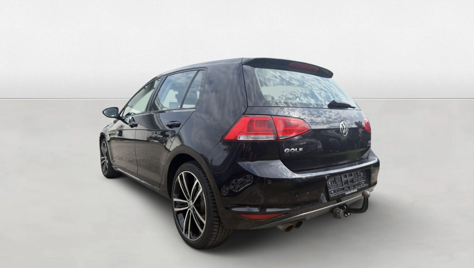 Grøn VW Golf VII fra 2014