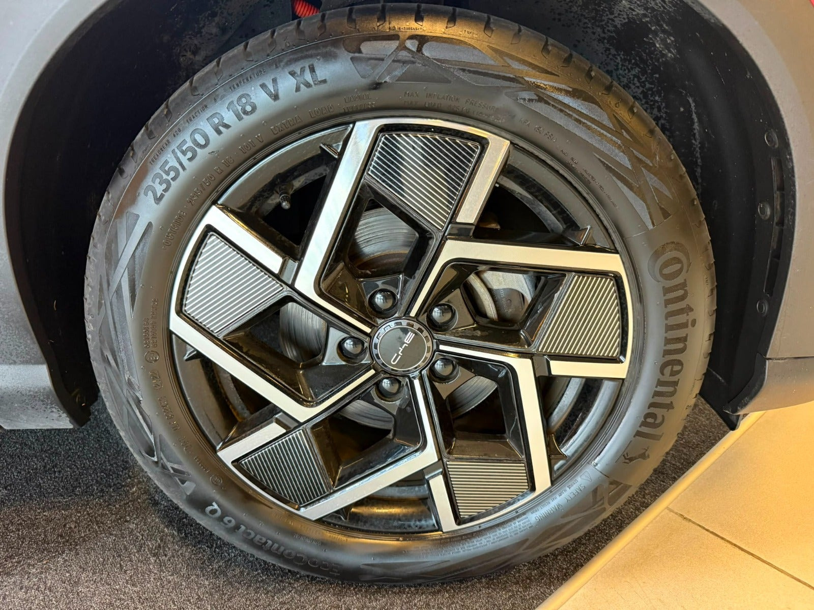 Rød BYD Atto 3 fra 2022