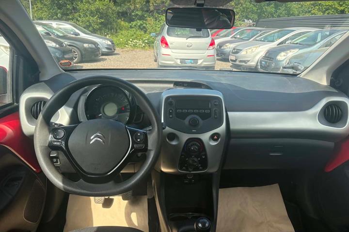 Rød Citroën C1 fra 2014