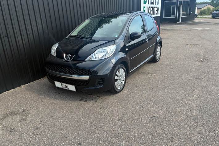 undefined Peugeot 107 fra 2011