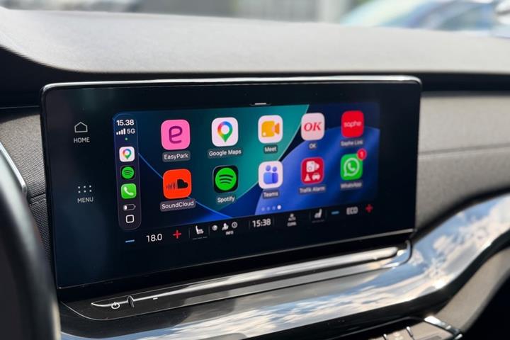 Blå Skoda Octavia fra 2021