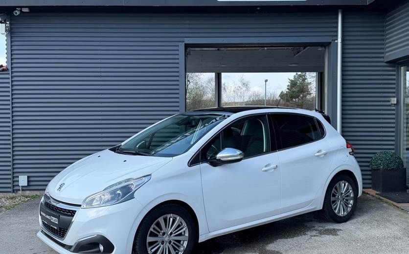 Peugeot 208 1,5 BlueHDi 100 Prestige Sky