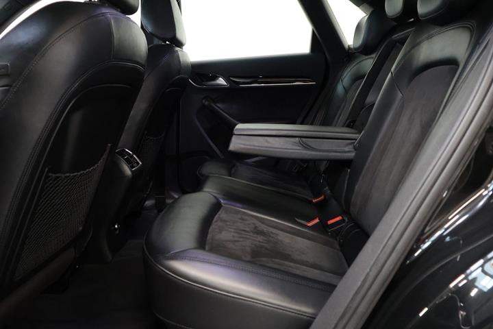 Sort Audi RS Q3 fra 2016