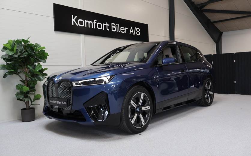 BMW iX xDrive40 Sport