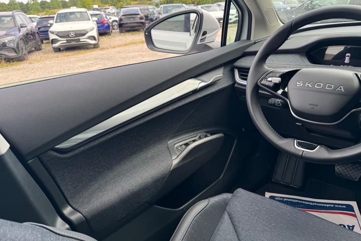 Hvid Skoda Elroq fra 2026