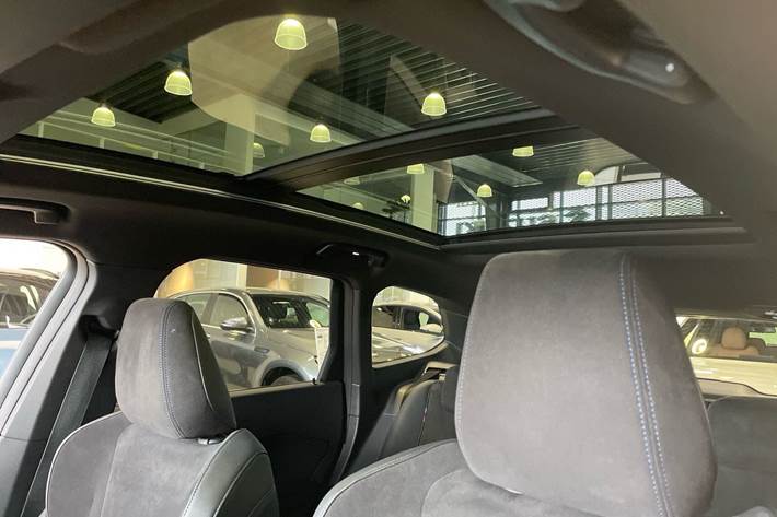 Blå BMW iX1 fra 2023