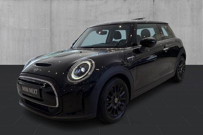 Sort Mini Cooper SE fra 2023