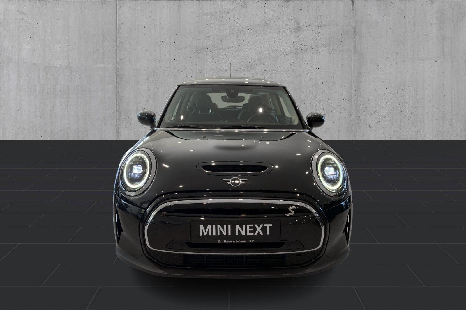 Sort Mini Cooper SE fra 2023