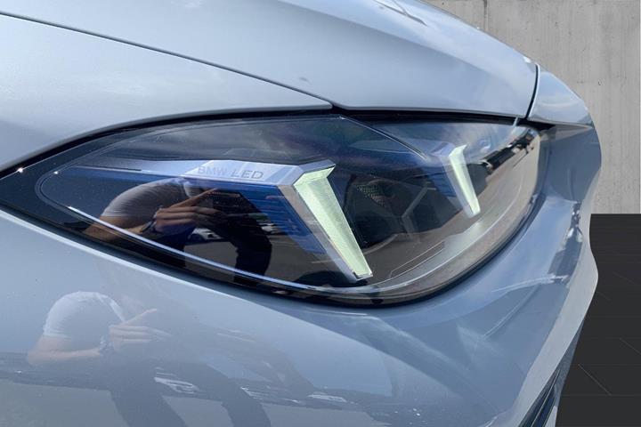 undefined BMW i4 fra 2026