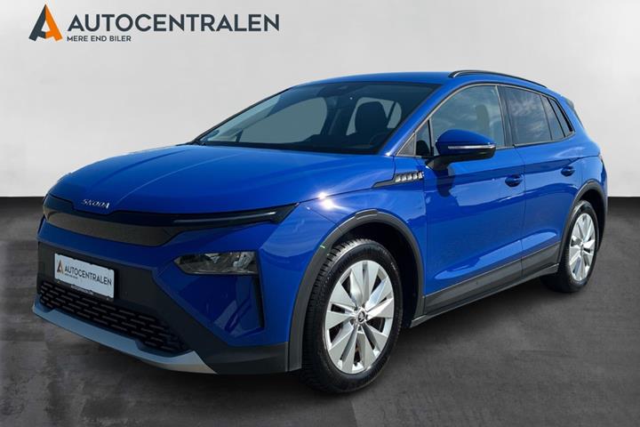 Blå Skoda Elroq fra 2025 set udefra