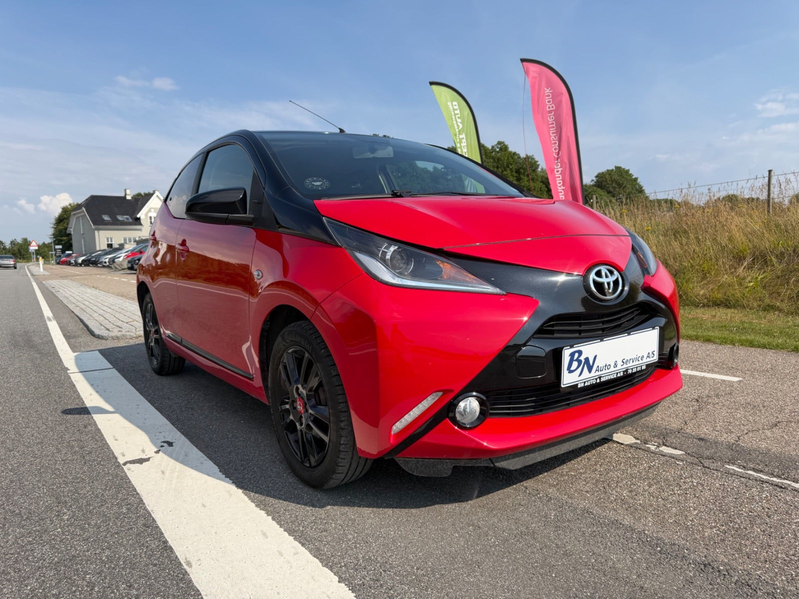 Rød Toyota Aygo fra 2018