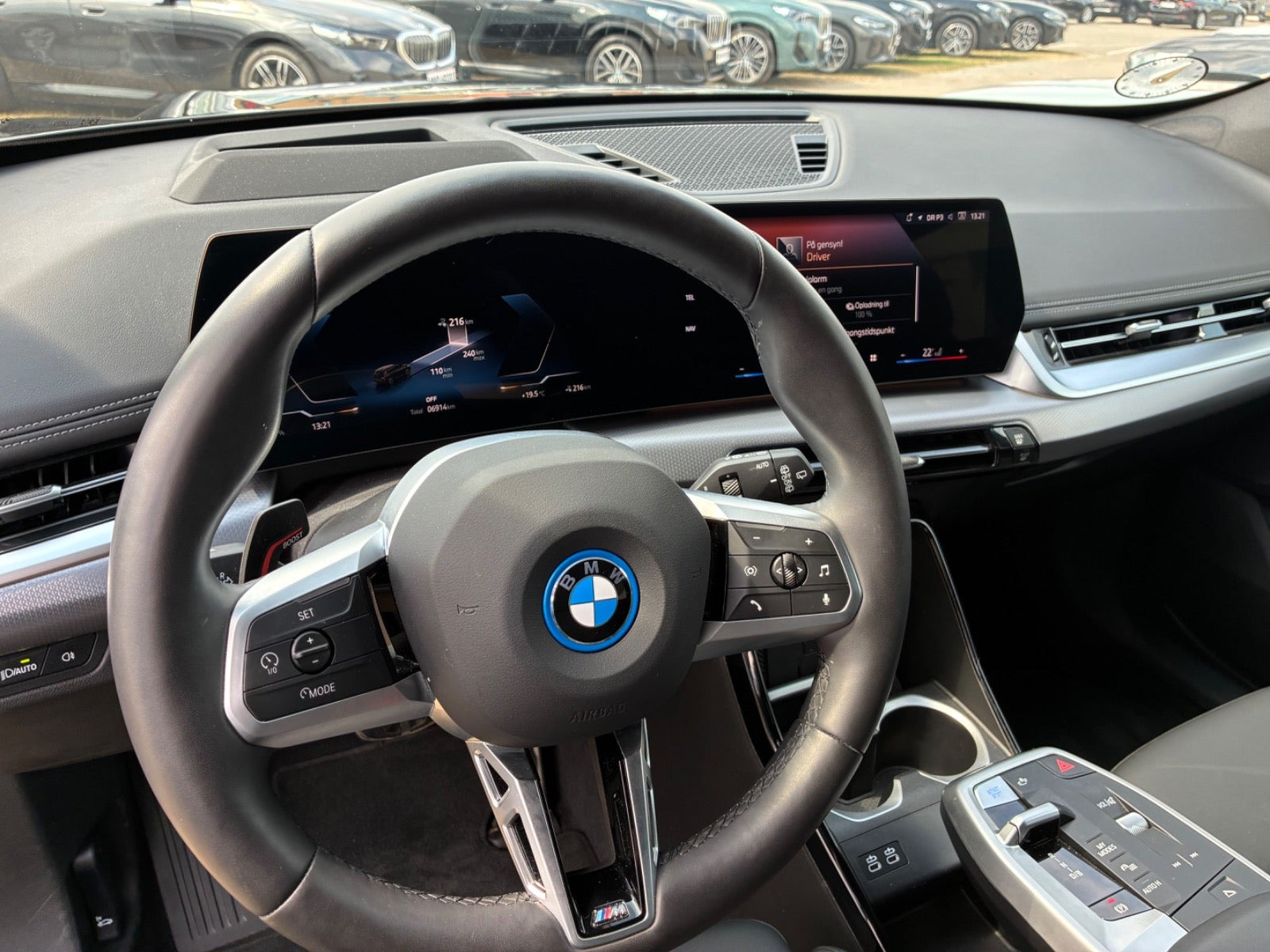 Sort BMW iX1 fra 2025
