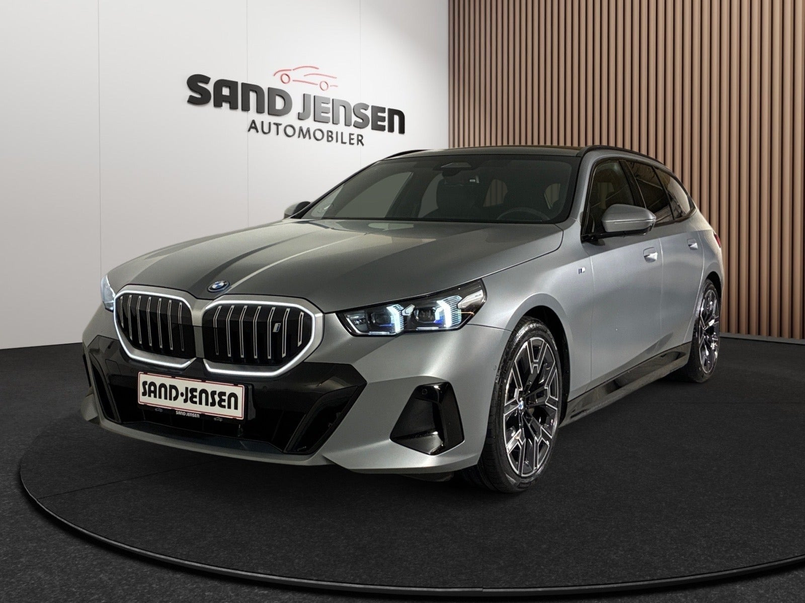 BMW i5 eDrive40 Touring M-Sport Van