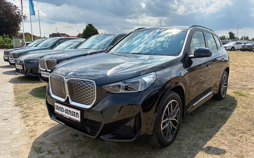 BMW iX1 xDrive30 M-Sport Premium