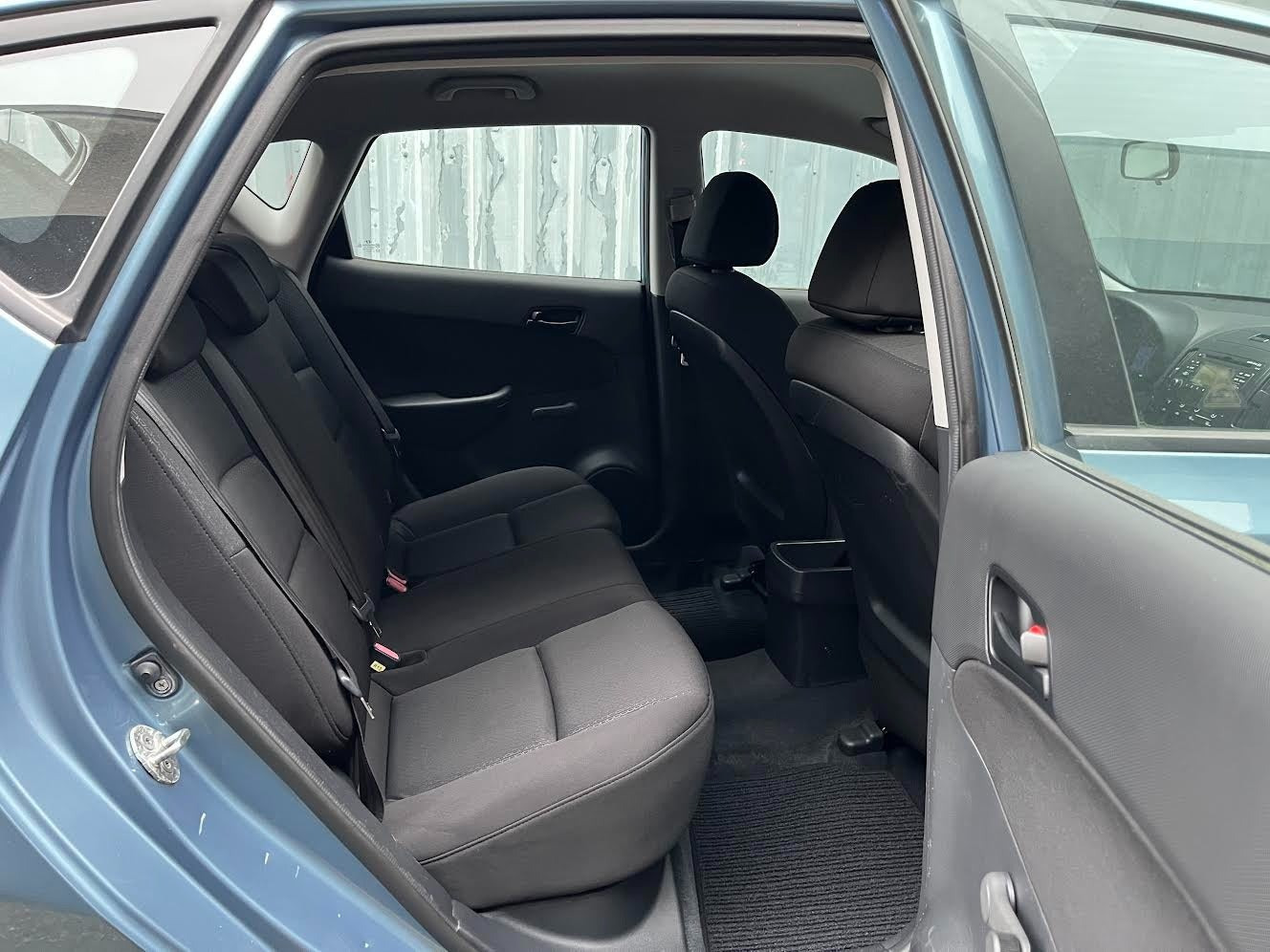 Blå Hyundai i30 fra 2007