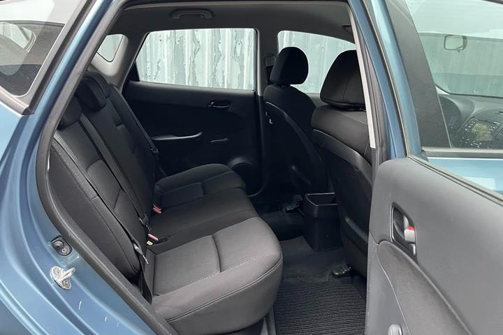 Blå Hyundai i30 fra 2007