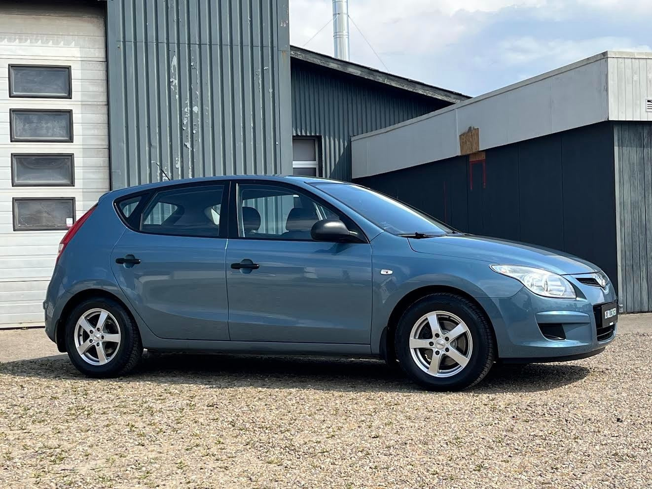 Blå Hyundai i30 fra 2007