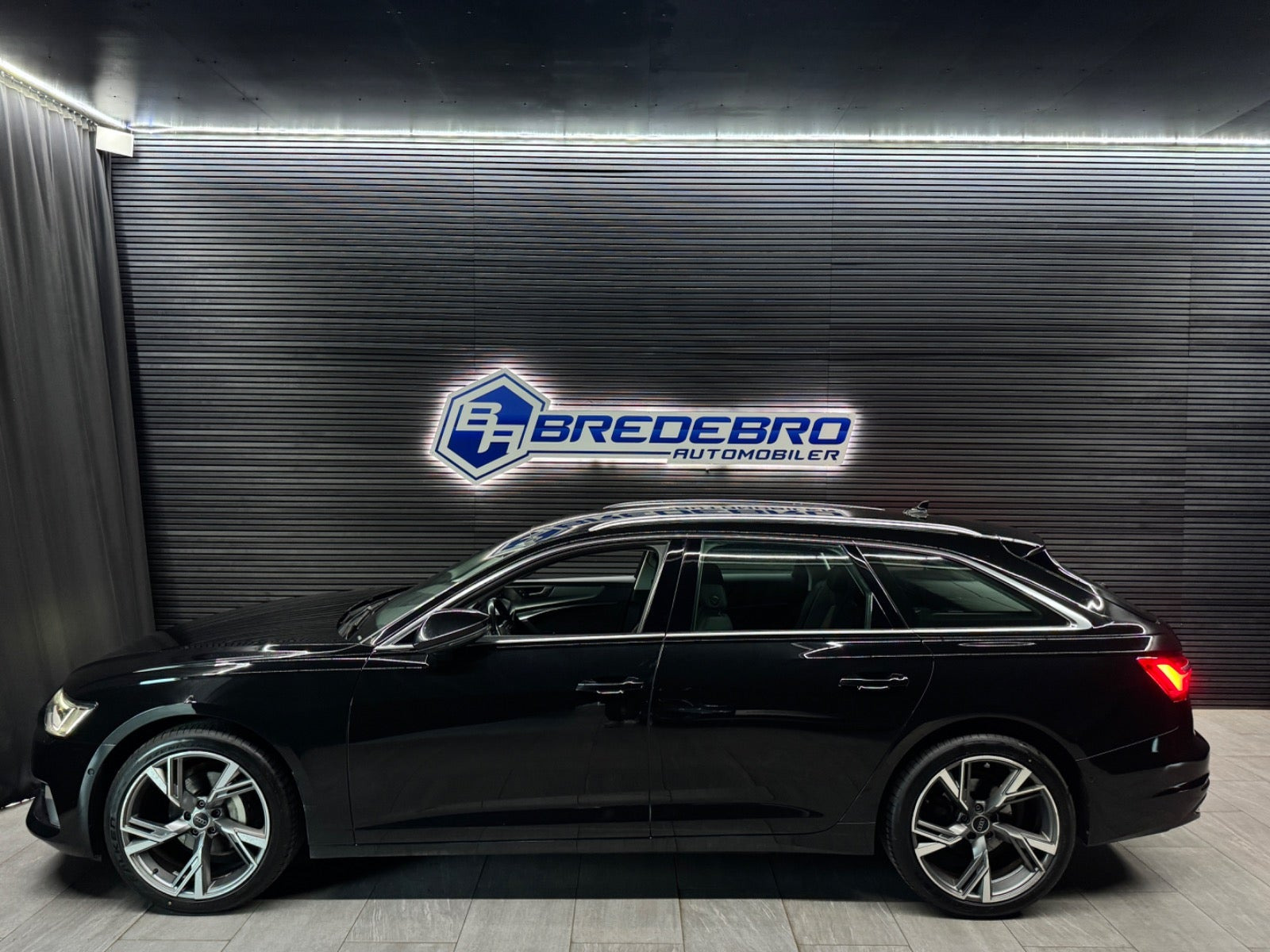 Sort Audi A6 fra 2020