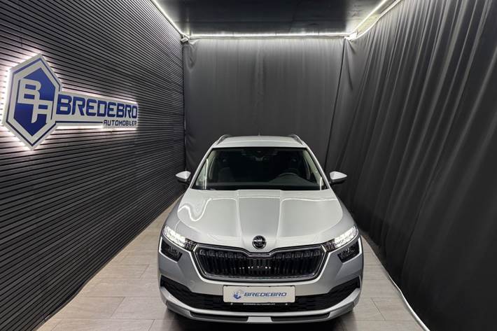 Sølv Skoda Kamiq fra 2023