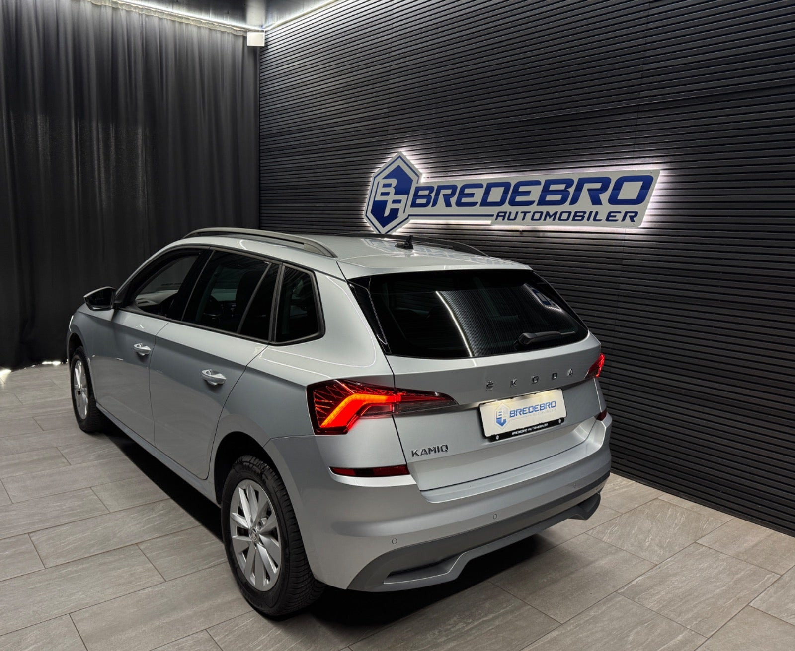 Sølv Skoda Kamiq fra 2023